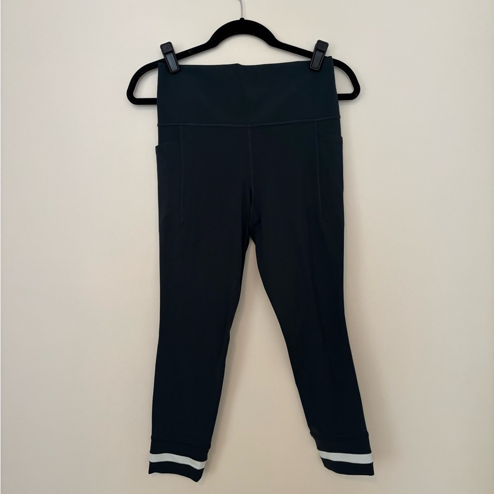 Athleta Green Colorblock 7/8 Salutation Stash Tights